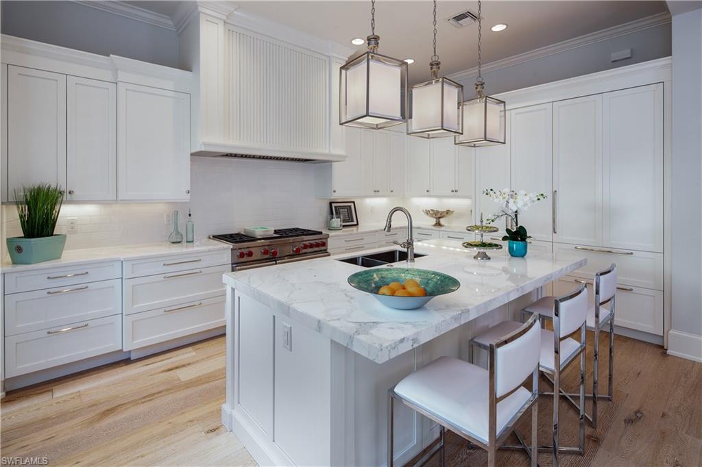 OLDE NAPLES - Residential