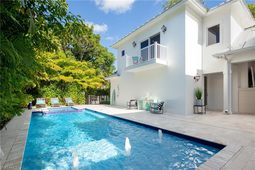 OLDE NAPLES - Residential