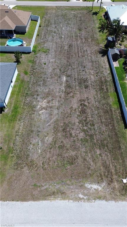 CAPE CORAL - Land
