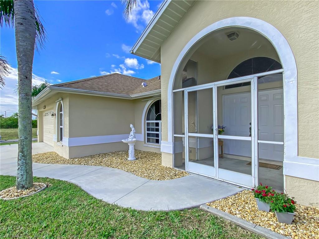 CAPE CORAL - Residential