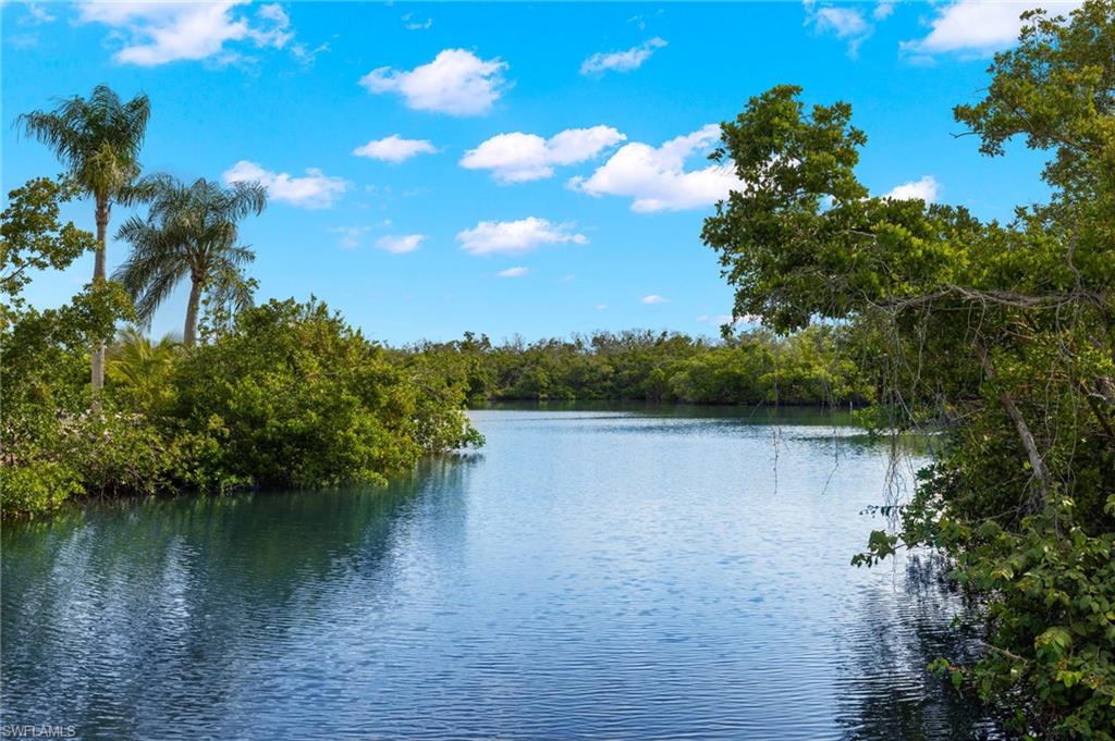 BEACH AND TENNIS CLUB - Residential Lease