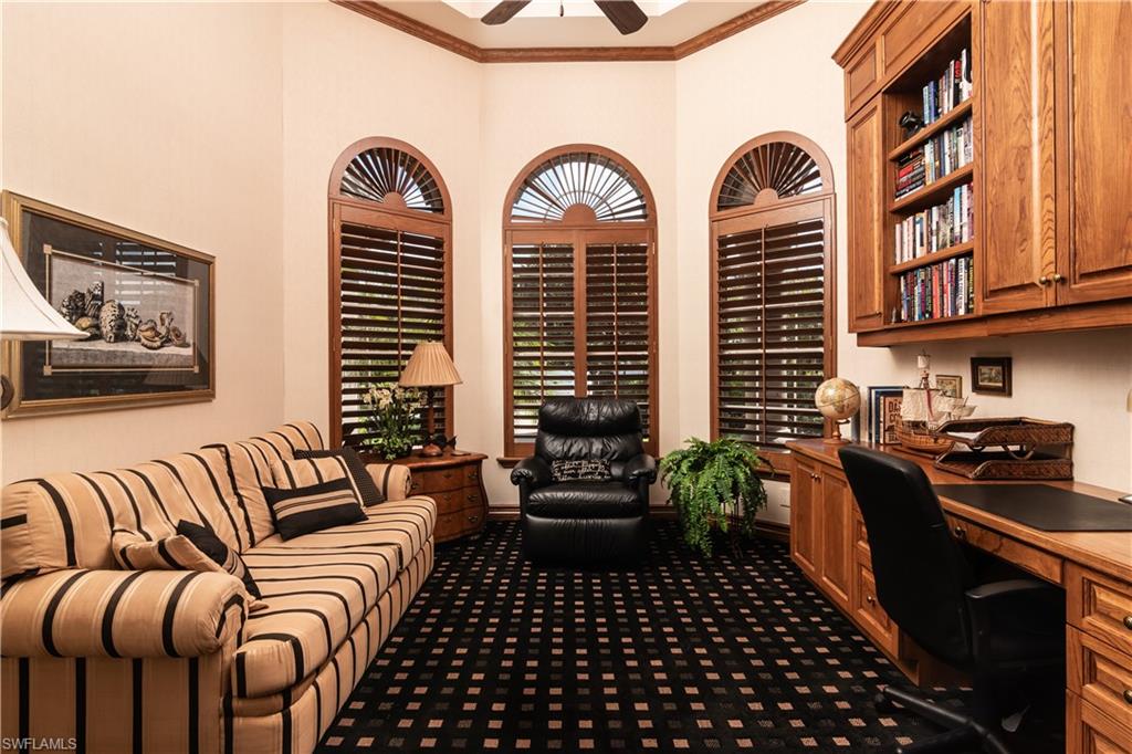 MOORINGS - Residential