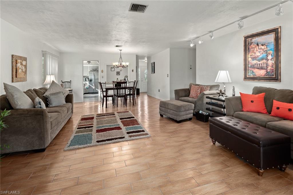 WHISKEY CREEK VILLAGE GREEN - Residential