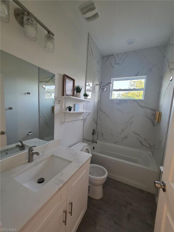 SOUTH GULF COVE - Residential