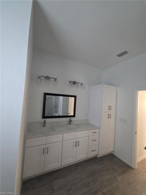 SOUTH GULF COVE - Residential