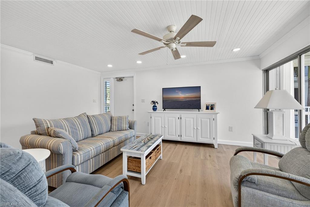 SUNSET SOUTH CONDO - Residential