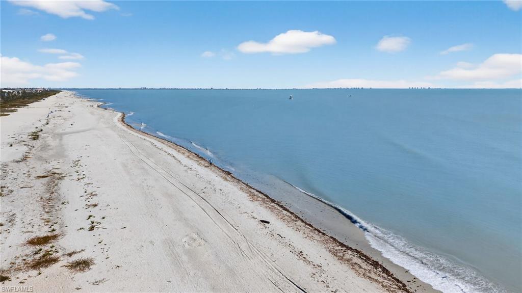 SUNSET SOUTH CONDO - Residential