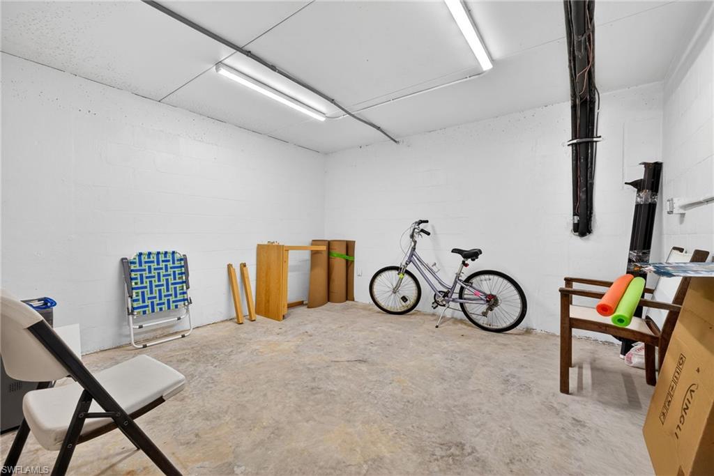 SUNSET SOUTH CONDO - Residential