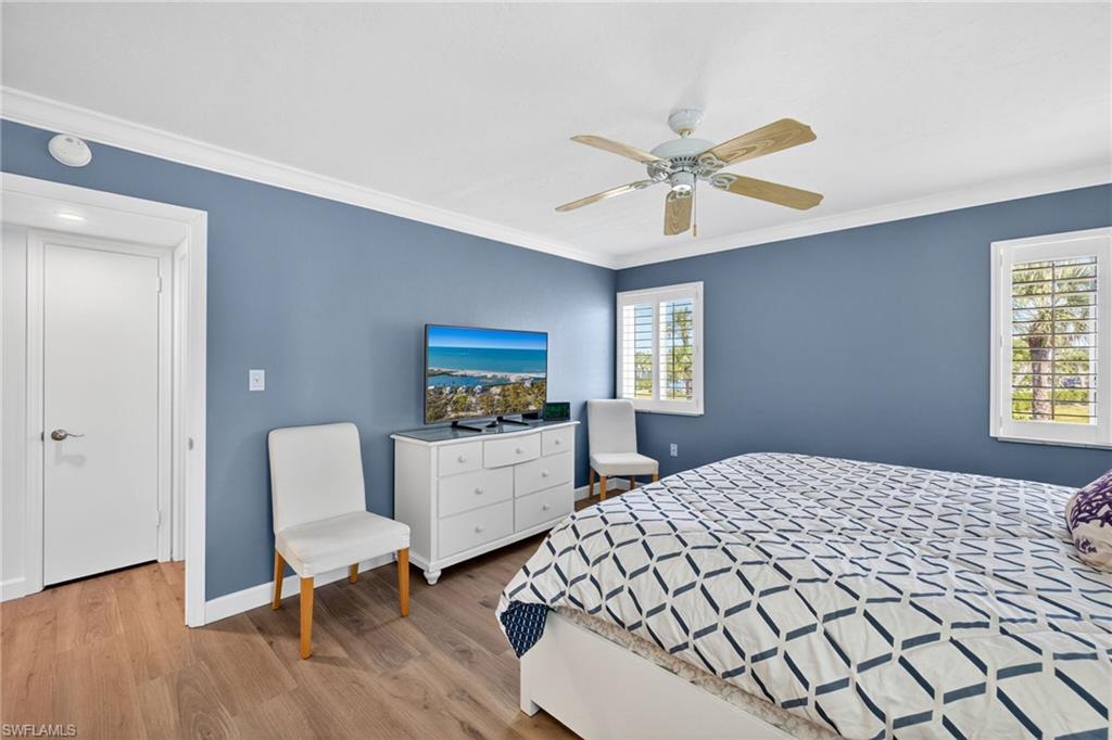 SUNSET SOUTH CONDO - Residential