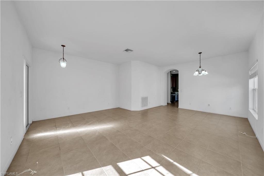 SHERWOOD - Residential Lease