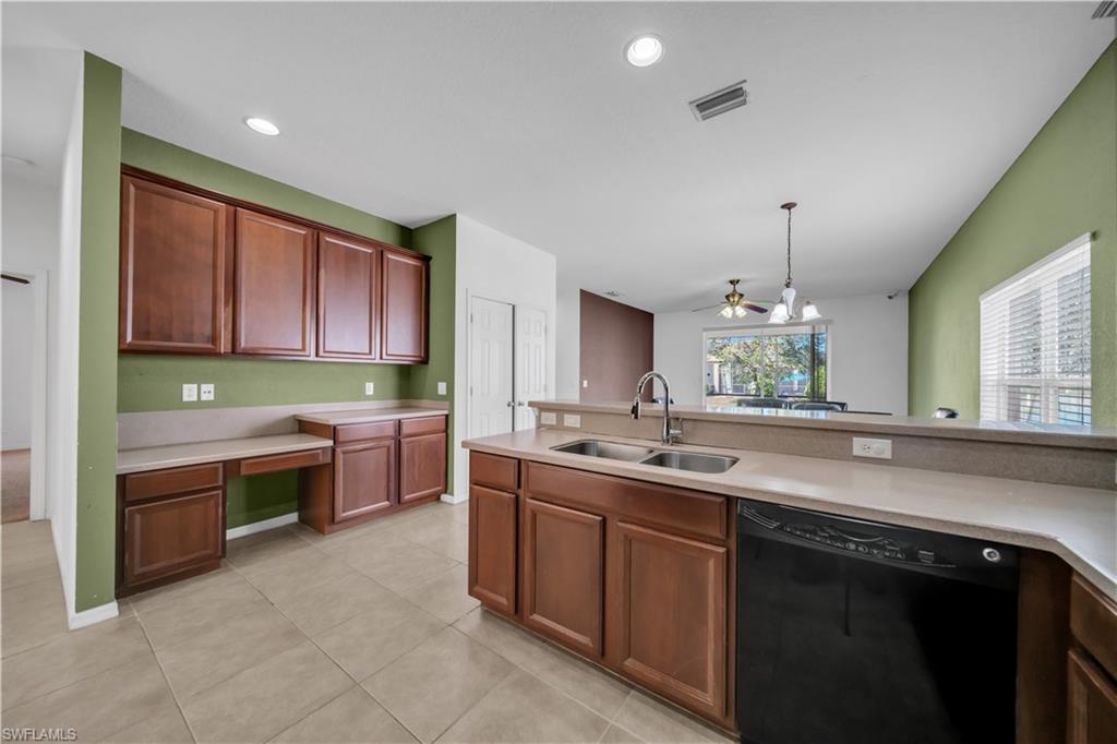 SHERWOOD - Residential Lease