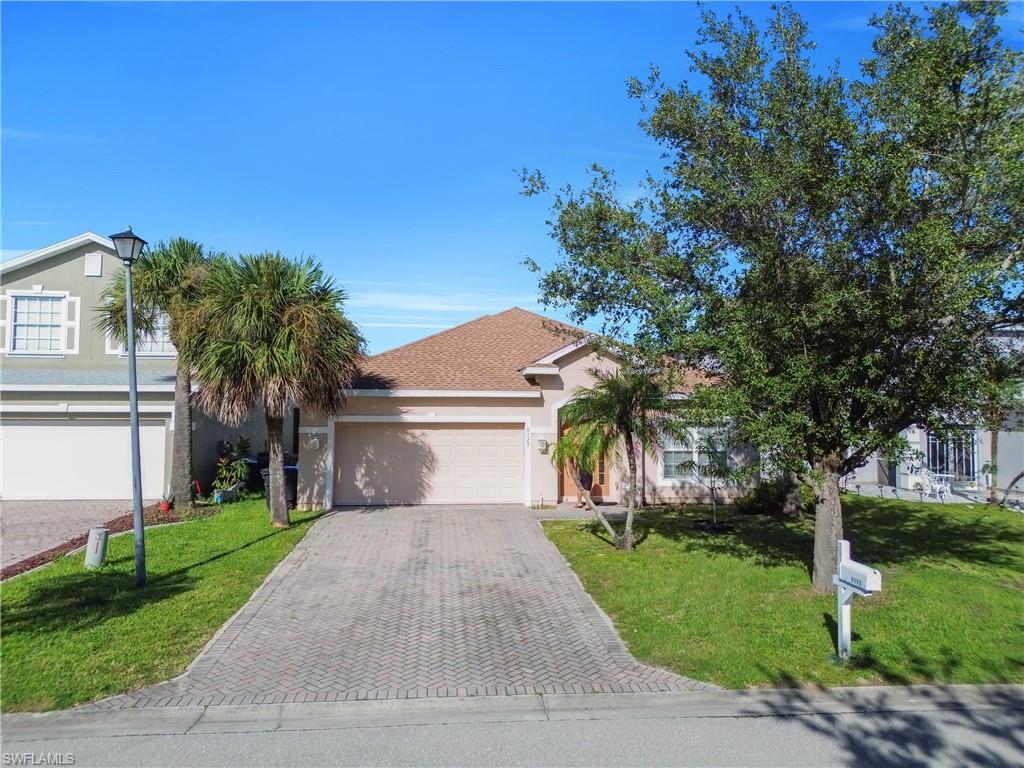 SHERWOOD - Residential Lease