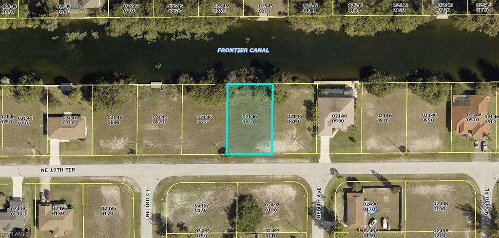CAPE CORAL - Land