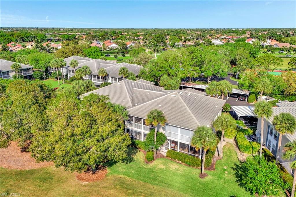 TWELVE OAKS - Residential