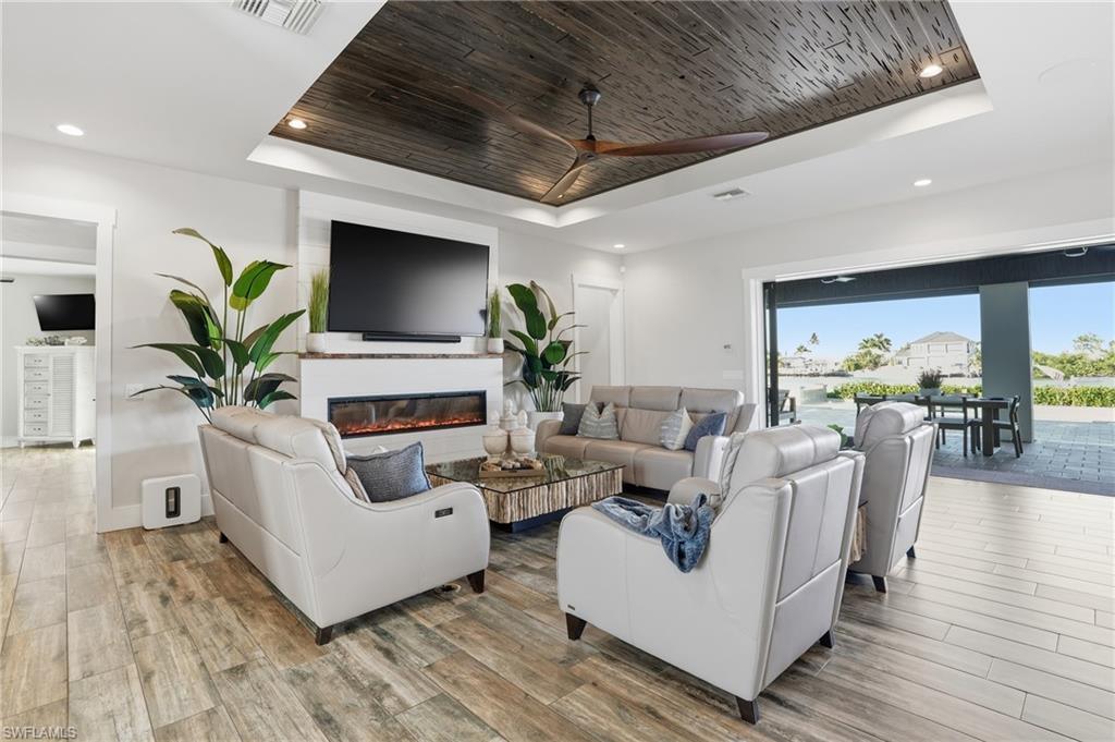 WEST CAPE ESTATES - Residential