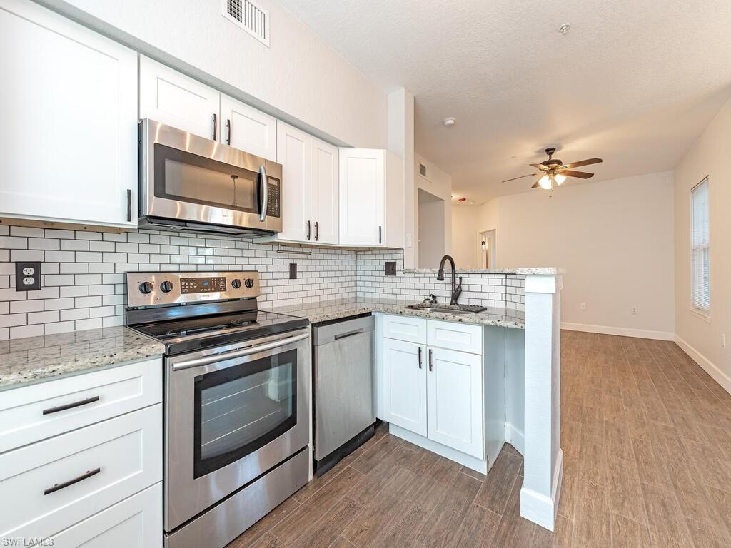 THE TIDES AT PELICAN LANDING - Residential