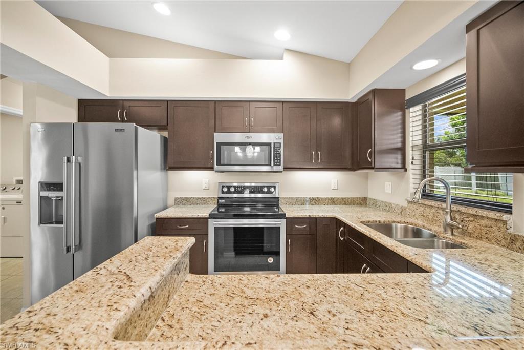502 SE 26th TER