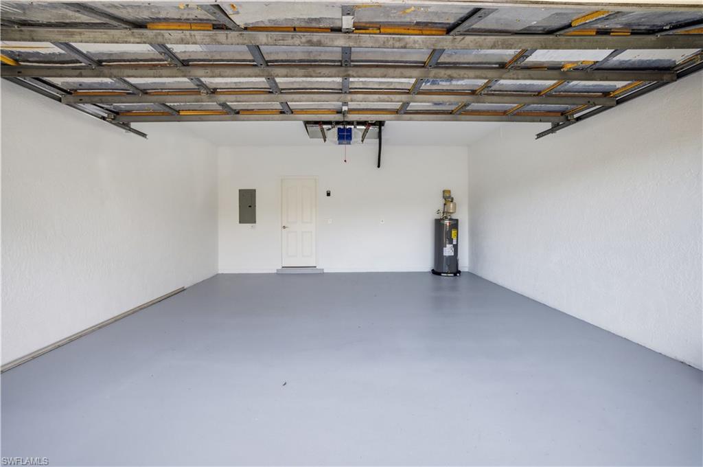 SILVERLAKES - Residential