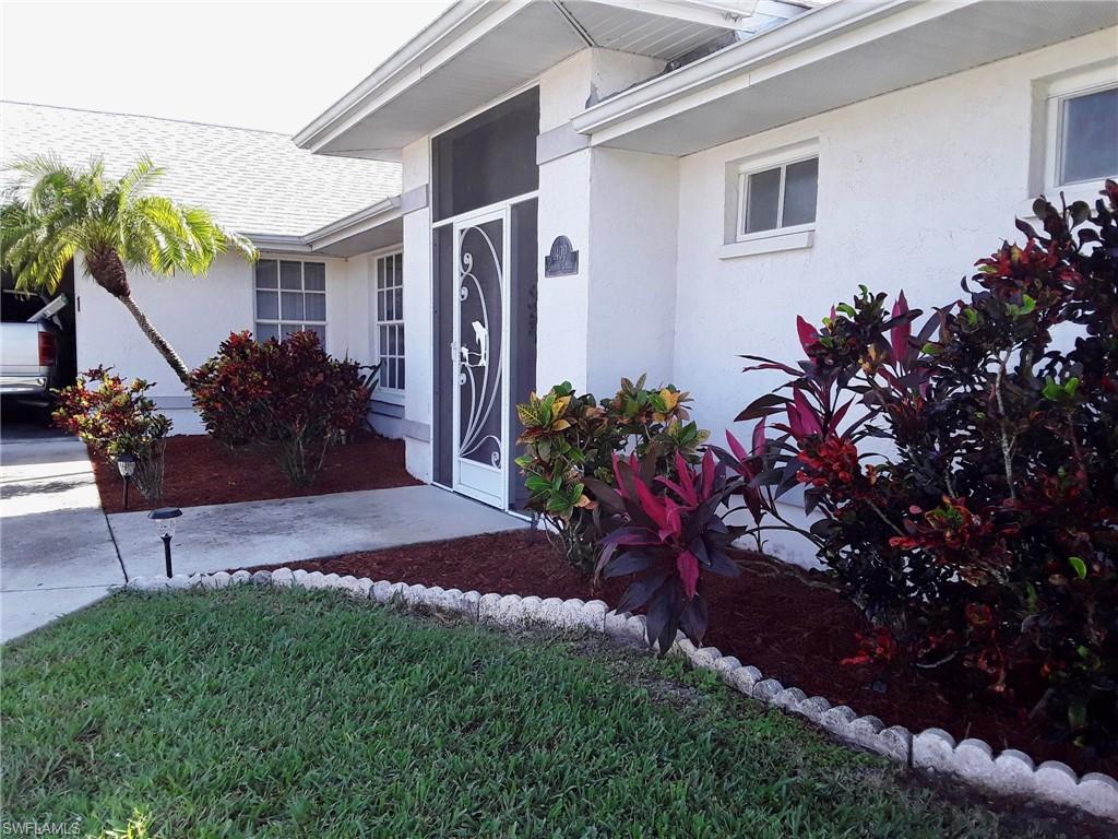 COUNTRY CLUB ESTATES - Residential