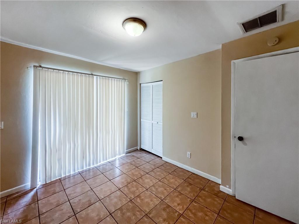 SAN CARLOS PARK - Residential Lease