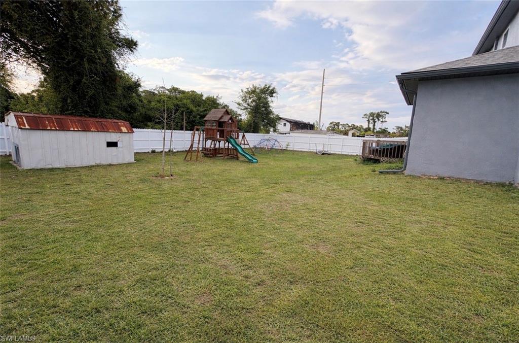 LEHIGH ACRES - Residential