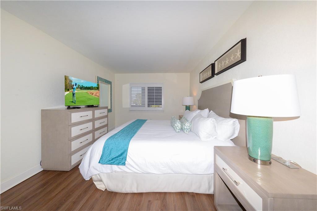 COTTAGE COLONY WEST CONDO - Residential