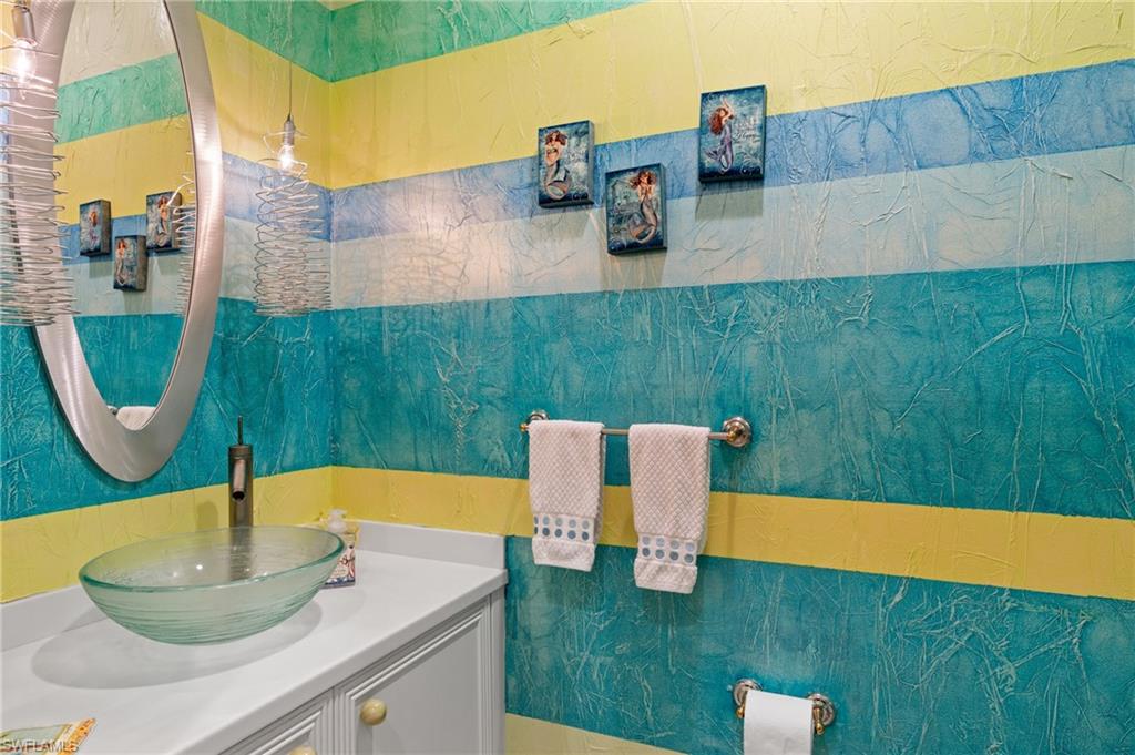 HIDDEN HARBOR - Residential