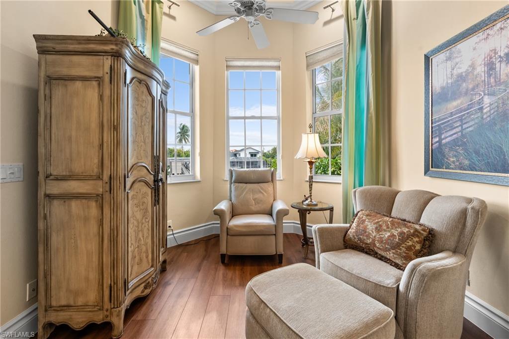 HIDDEN HARBOR - Residential