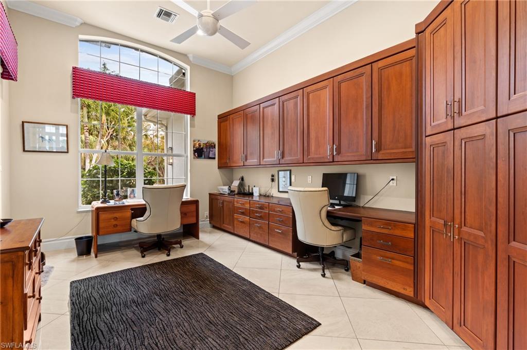 HIDDEN HARBOR - Residential