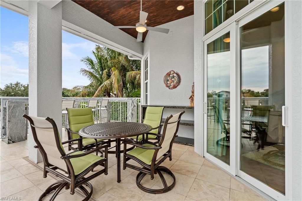 HIDDEN HARBOR - Residential