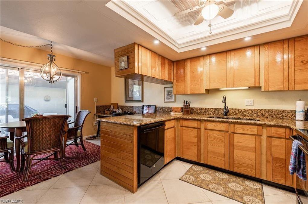 WINDJAMMER VILLAGE AT THE LAND - Residential