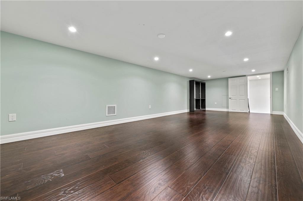 NORTH PORT - Residential