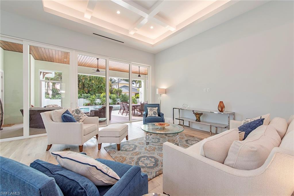 OLDE NAPLES - Residential