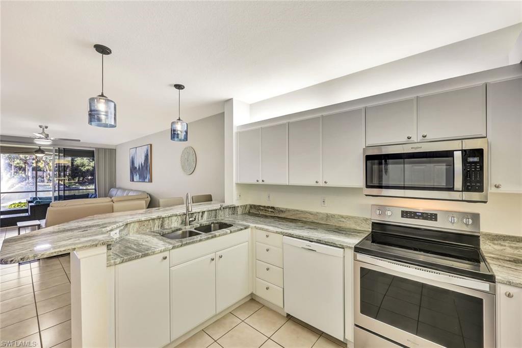 LIGHTHOUSE BAY - Residential