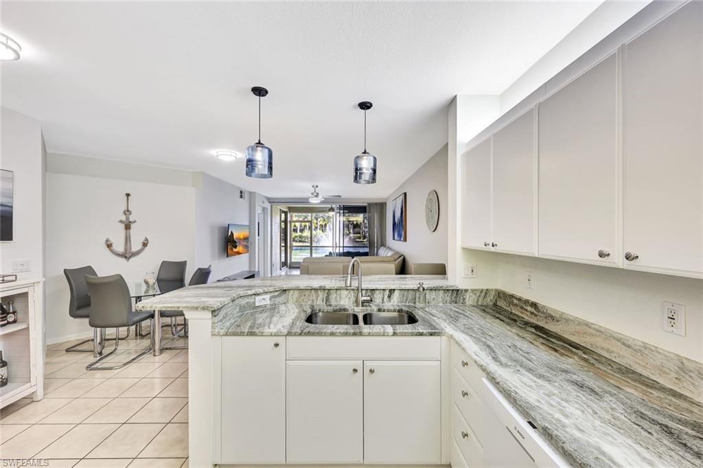 LIGHTHOUSE BAY - Residential