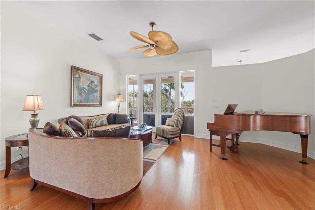 COTTAGE POINT UNREC - Residential