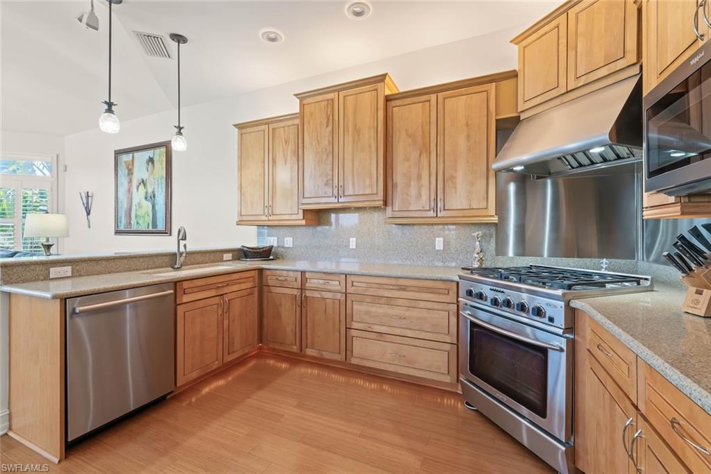 COTTAGE POINT UNREC - Residential