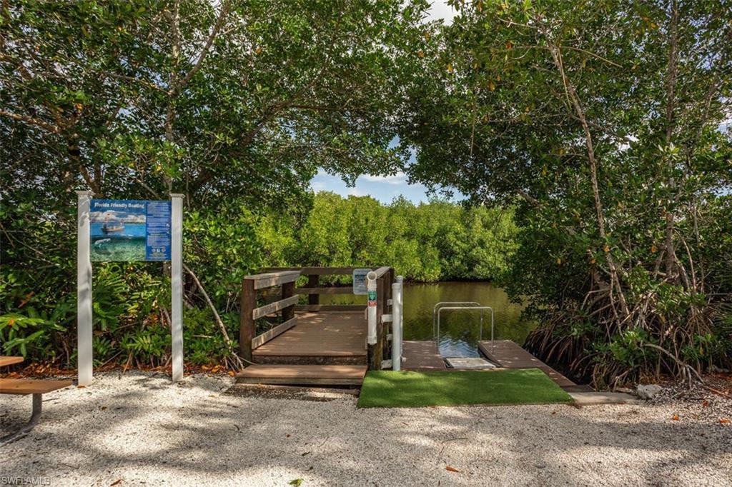 CRACKER COVE - Residential