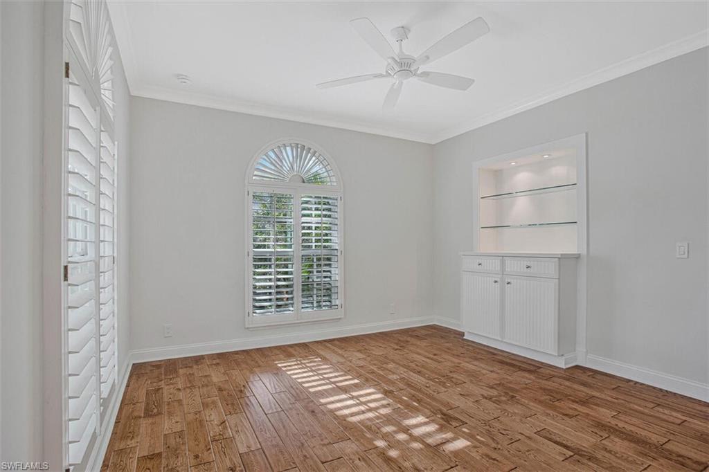 CRACKER COVE - Residential