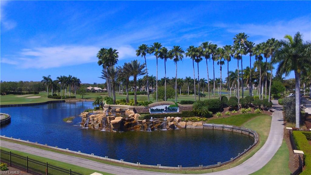 FAIRWAY ISLES - Residential