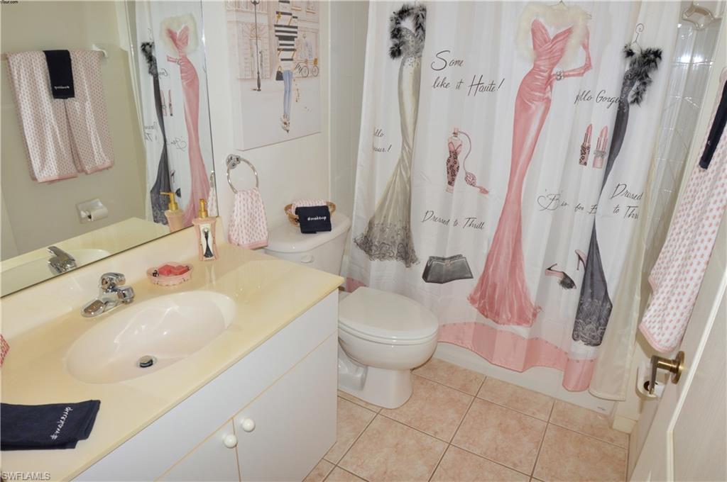 FAIRWAY ISLES - Residential