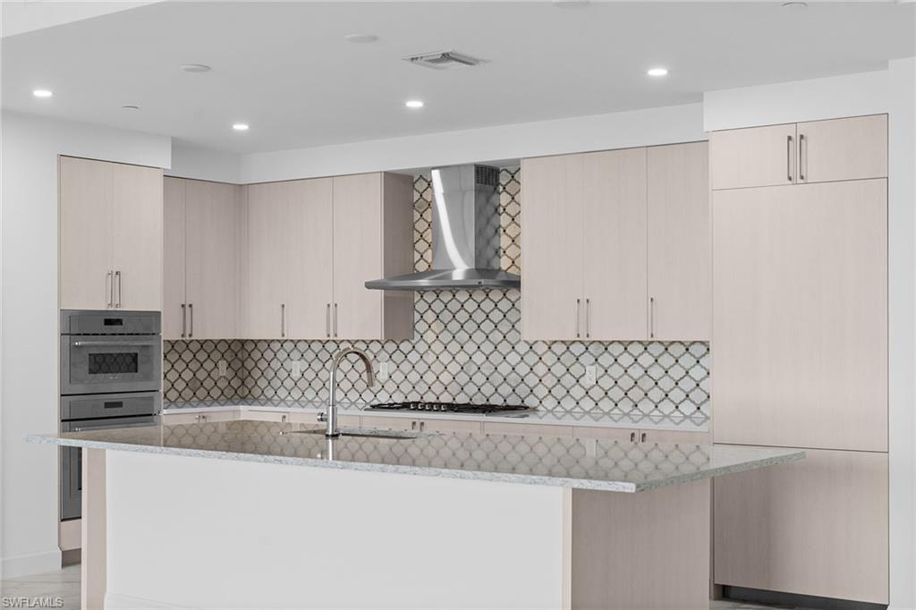 1125 CENTRAL AVE 566