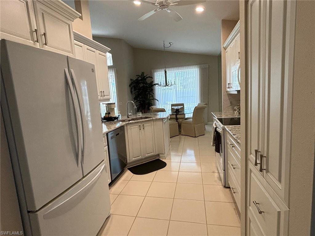 CASCADES AT ESTERO - Residential Lease