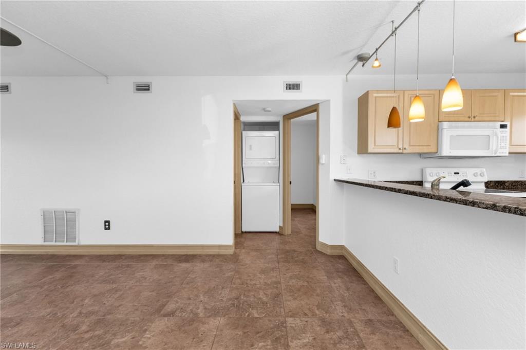 DEEP CREEK - Residential