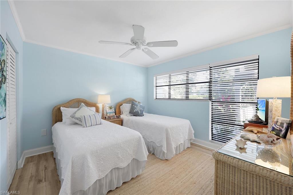 DOVE HOLLOW - Residential