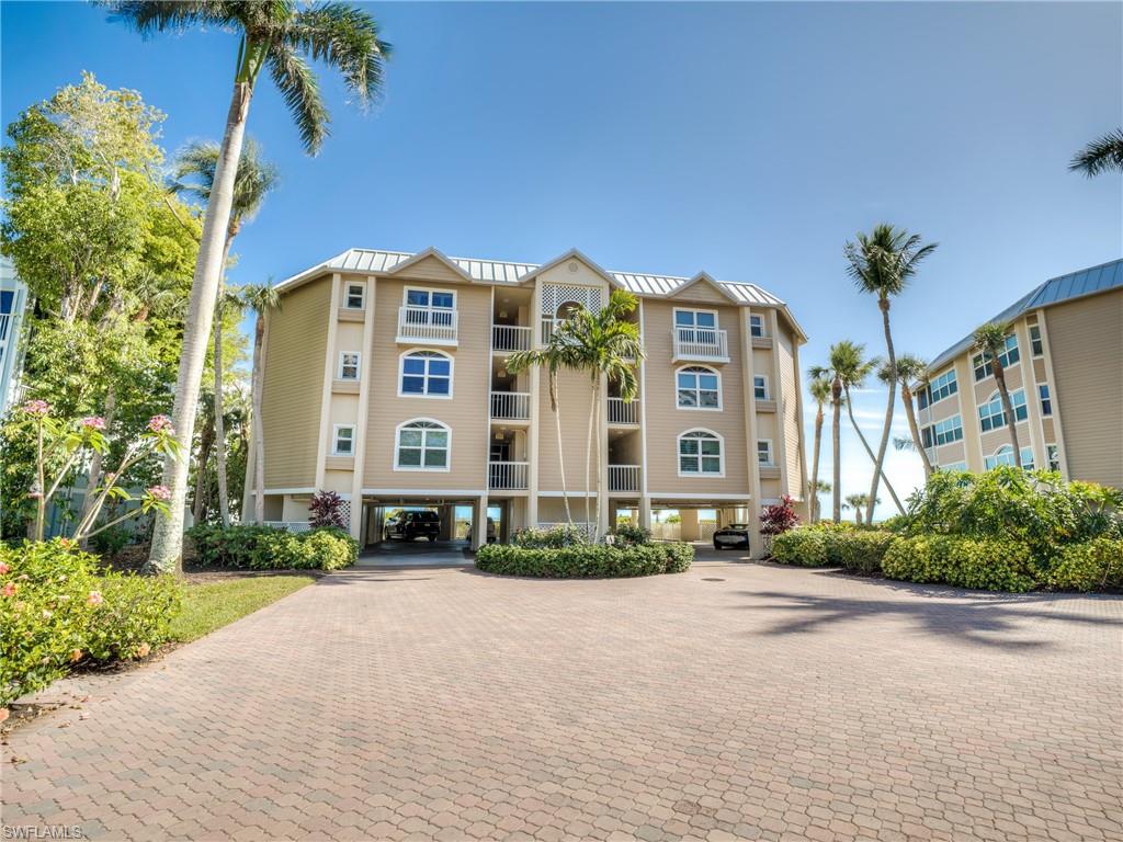 SOMERSET AT THE REEF - Residential