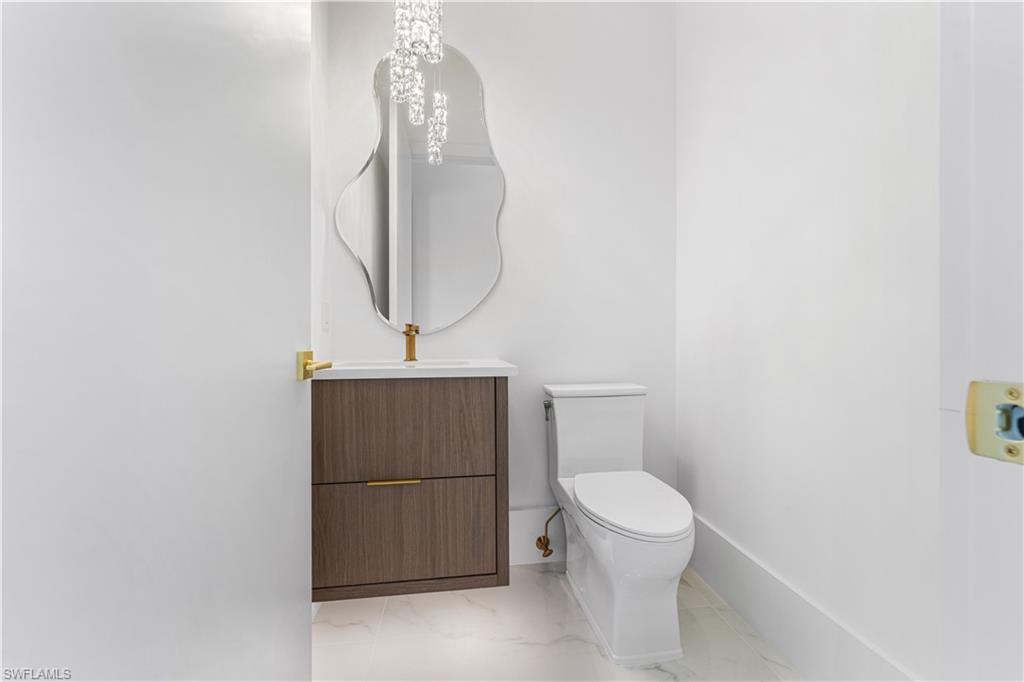 MARCO BEACH - Residential