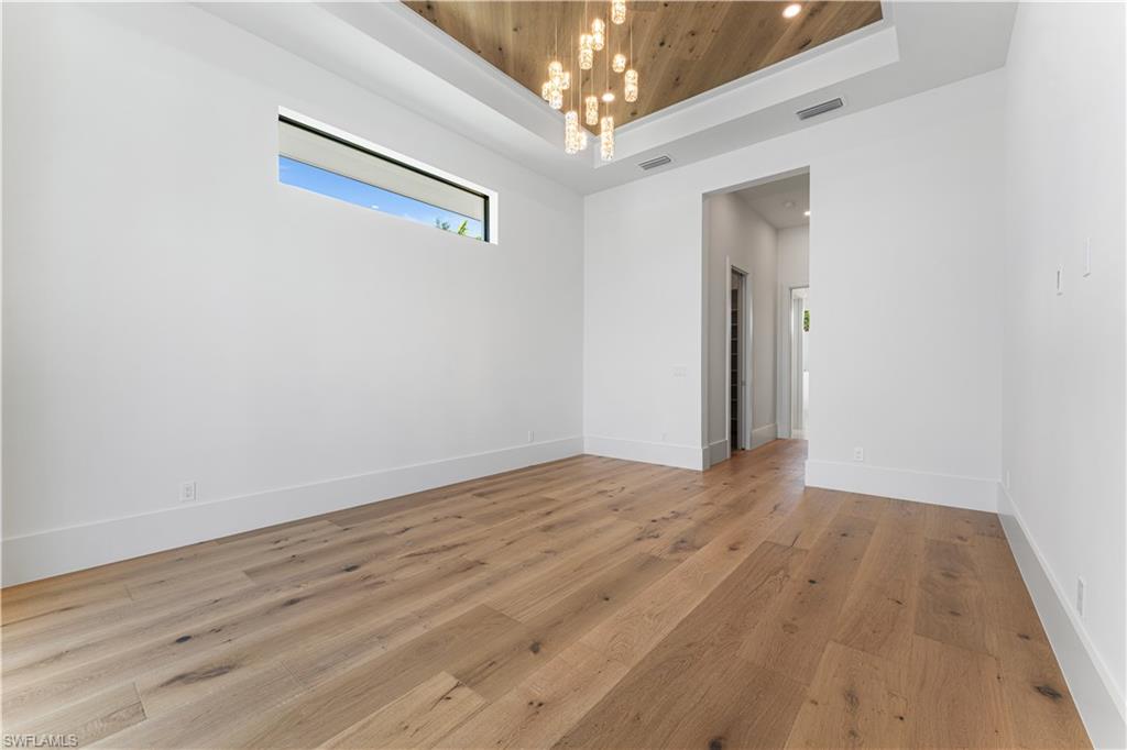 MARCO BEACH - Residential