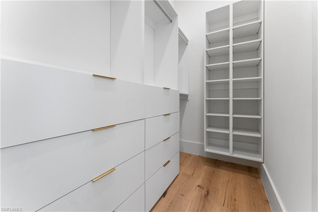 MARCO BEACH - Residential