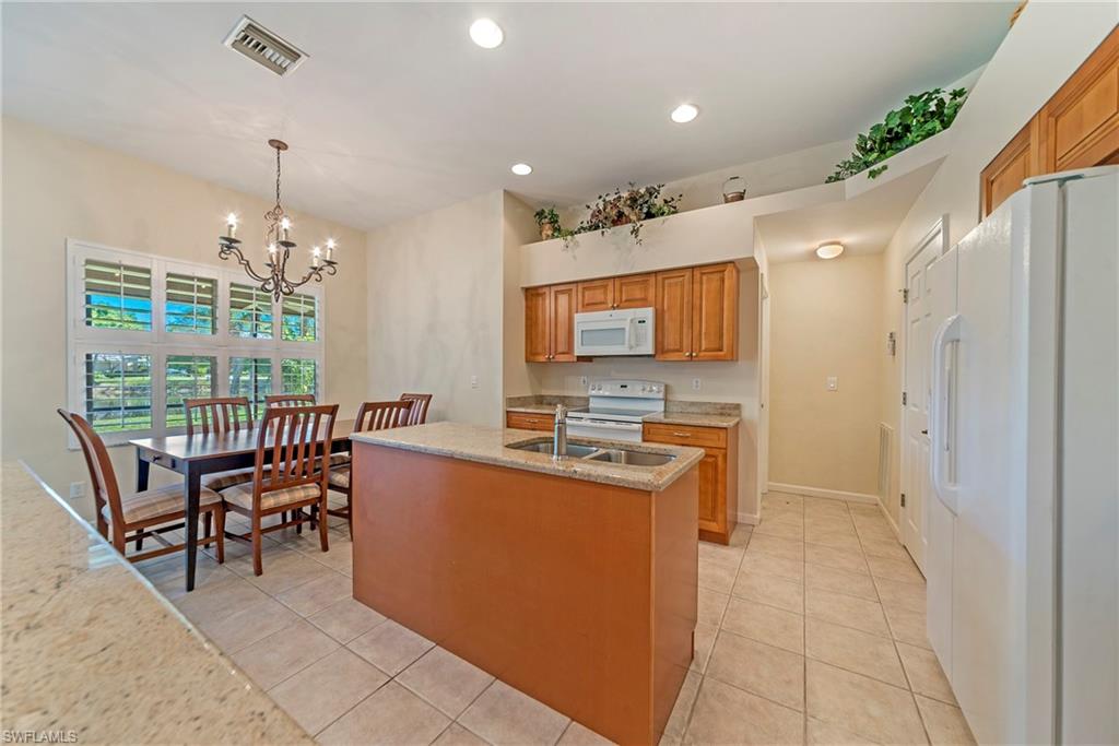 AUTUMN WOODS - Residential